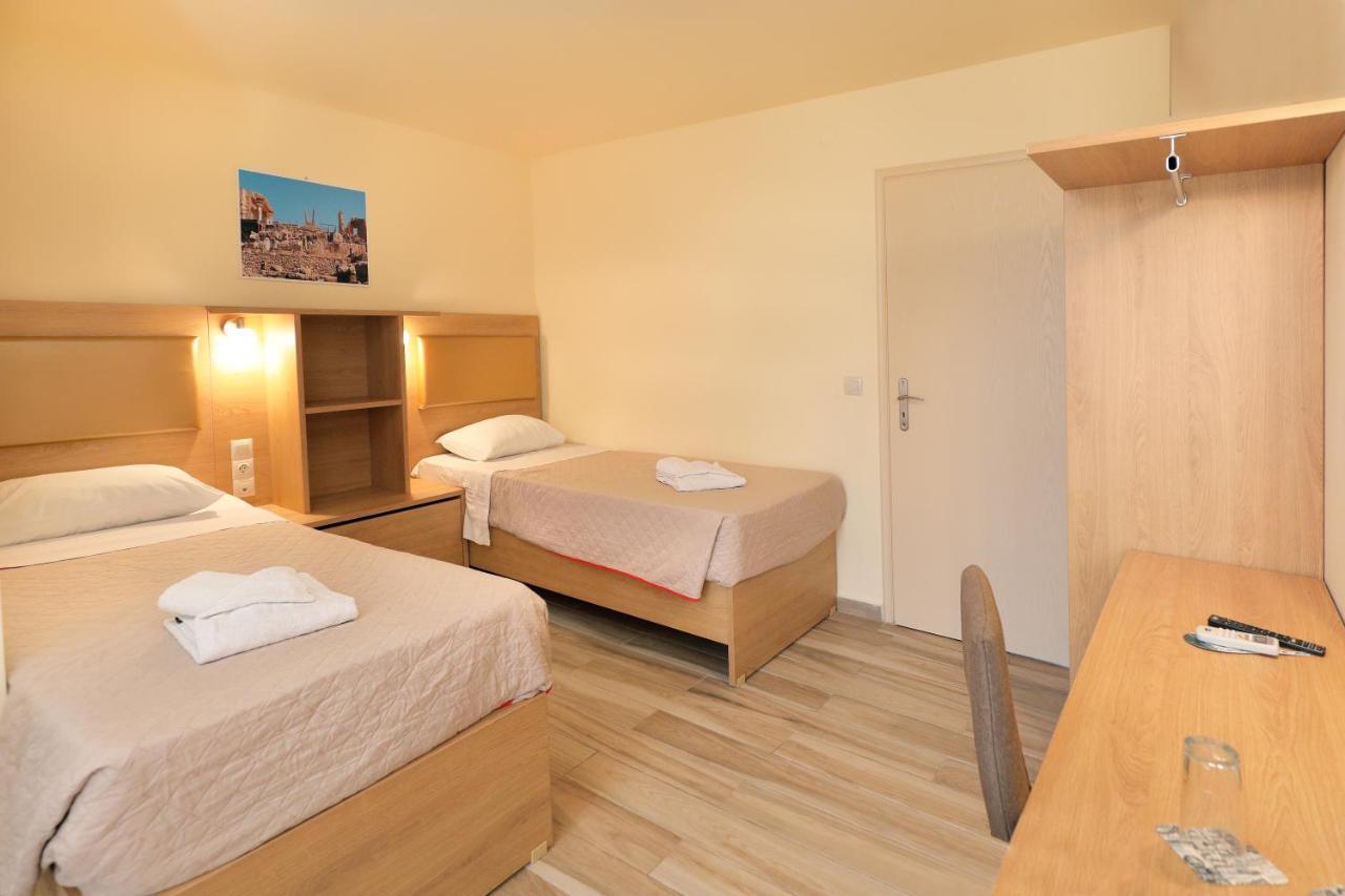 Sunbay Hotel Херсониссос Экстерьер фото